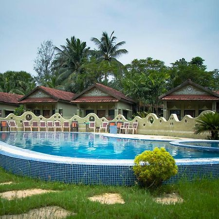 Breathing Earth - Rooms And Pool Calcutta Extérieur photo