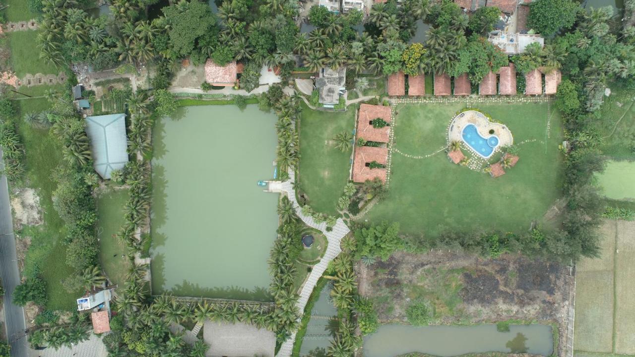 Breathing Earth - Rooms And Pool Calcutta Extérieur photo